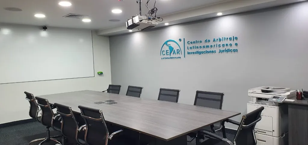 CEAR LATINOAMERICANO - WEB